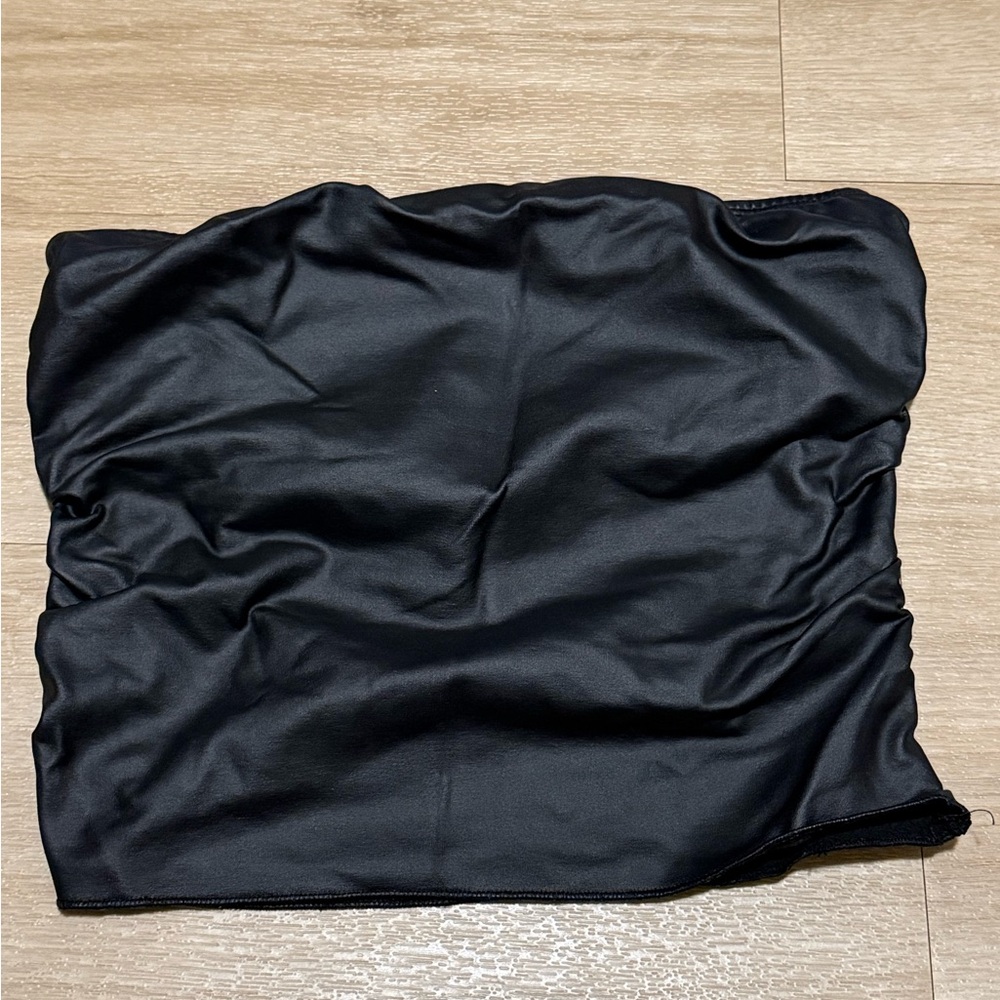 SHEIN Black Crop Top